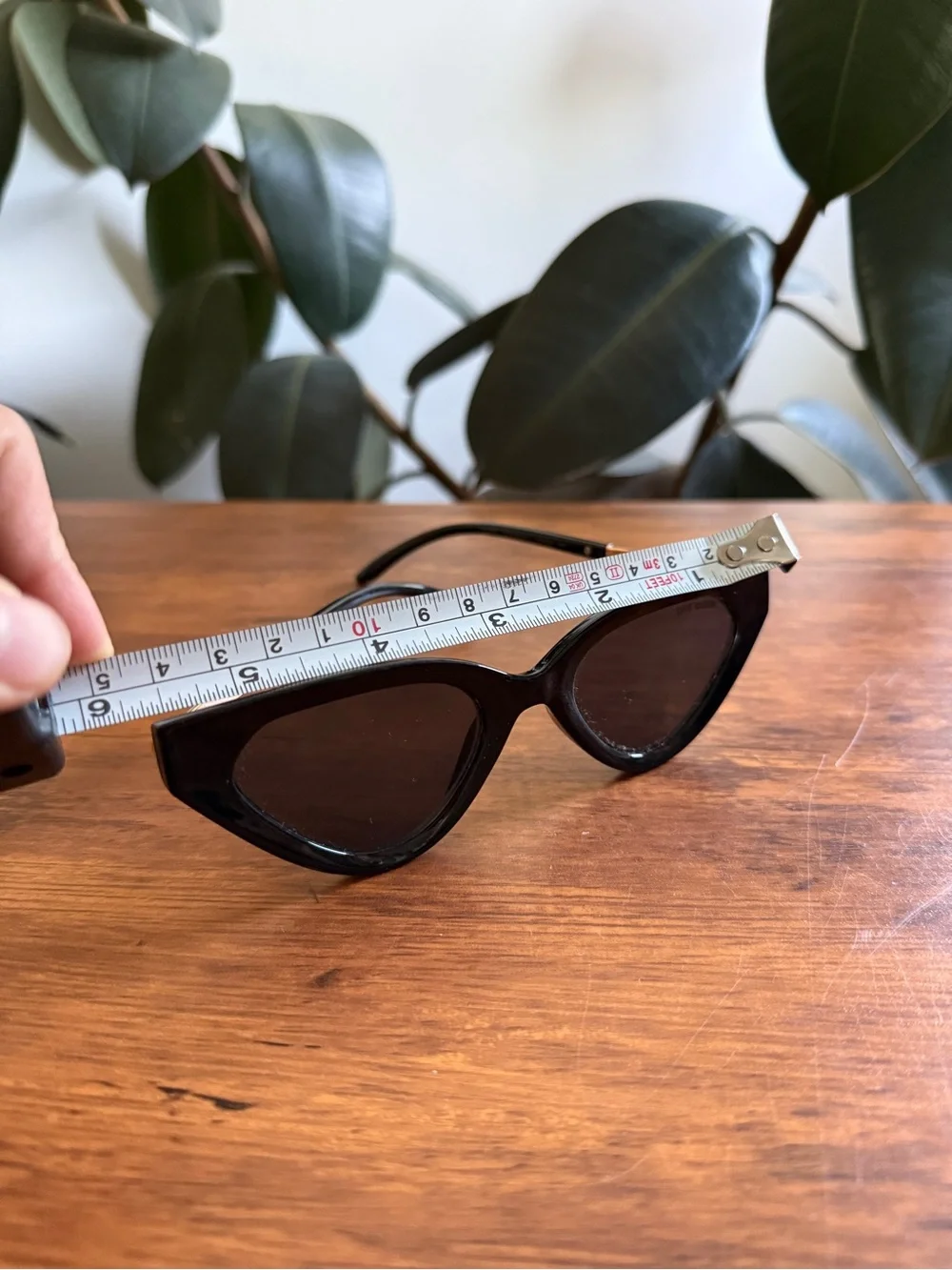 Black Cat-Eye Women's Sunglasses - Classic Style Steve Madden